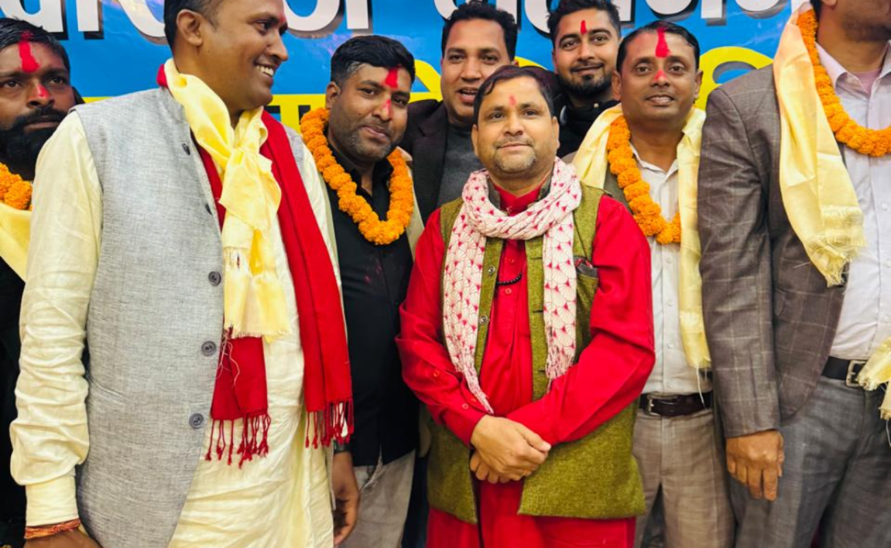 Screenshot_20251215-194149_WhatsApp